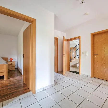 Frya Apartment *